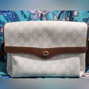 Authentic vintage Gucci crossbody